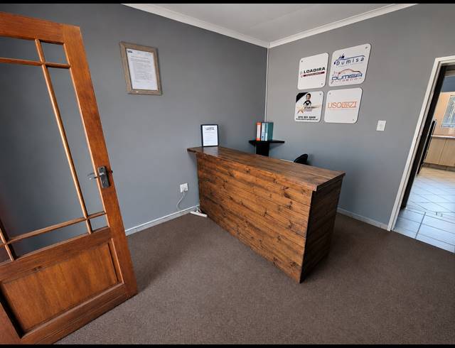 6 BEDROOM HOUSE FOR SALE IN VANDERBIJLPARK CW 1